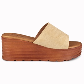Beige kilesandaler fra Versis