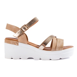 Shelovet beige kile sandaler