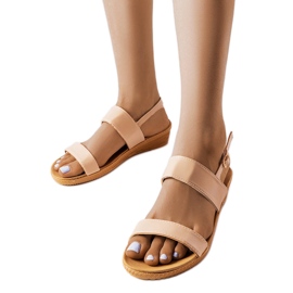 Beige kilesandaler fra Grottazzolina