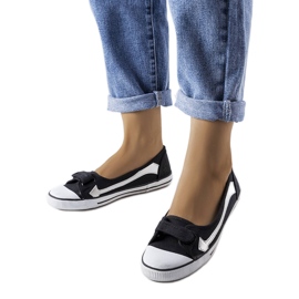 Sorte tekstilsneakers fra Winifred