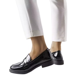 Sortlakerede loafers fra Gioia