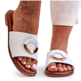 Damesandaler med hvid sherrydekoration