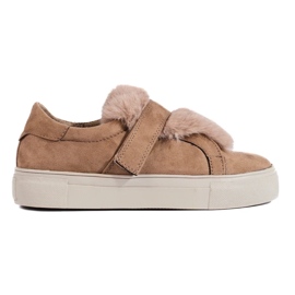 Beige ruskindssneakers med pels fra Shelovet