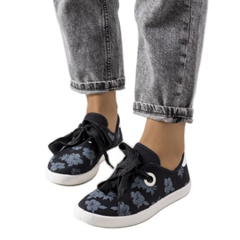 Sorte blomstrede sneakers fra Hurstie
