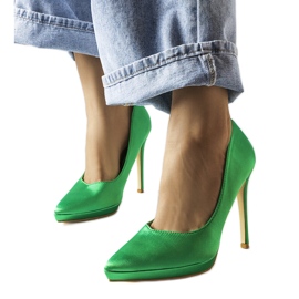 Grønne satin pumps fra Silje