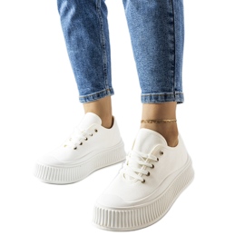 Hvide sneakers med tykke såler fra Wallace