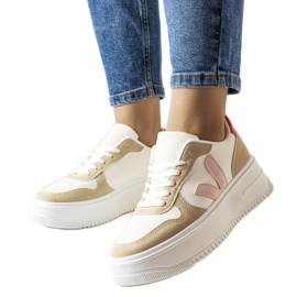 Hvide sneakers med pink Plouffe-indlæg