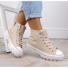 Sneakers isoleret på platformen Big Star W INT1903B beige