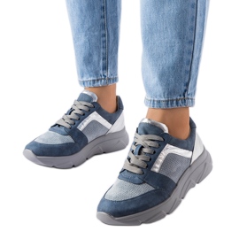 Blå perforerede sneakers fra Trecasali