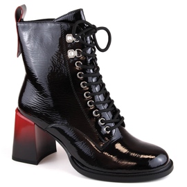 Sortlakerede højhælede damestøvler D&amp;A S.Barski Premium Collection MR870-06