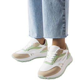 Inna Hvide og grønne sneakers fra Batilda