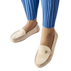 Beige loafers i øko-ruskind fra Beltsville