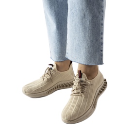 Beige slip-on sko med snøre