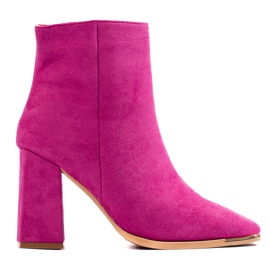Fuchsia damestøvler på Shelovet-stolpen lyserød