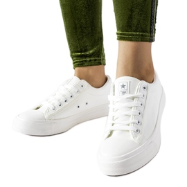 NEWS Hvide klassiske Mushirah sneakers