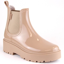 Galocher lakeret på Big Star W INT1918B platformen, beige
