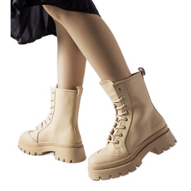 Beige støvler med mat finish fra Thiery