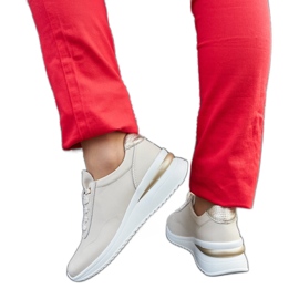 Beige kile-sneakers i læder fra Federico