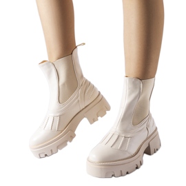 Beige massive isolerede Carruba-arbejdere