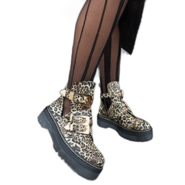 Beige leopard-ankelstøvler på Lograto-platformen