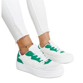 Hvide sneakers med grøn Fournie-accent