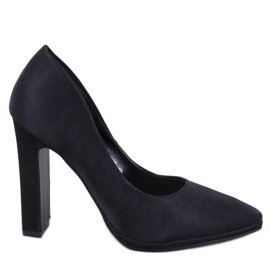 Olivv Sorte satin pumps med brede hæle