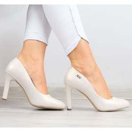 Sergio Leone W SK3AA beige stilet pumps