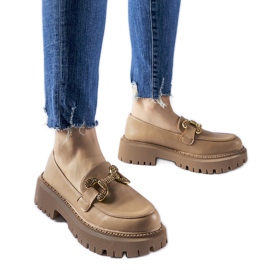 Beige mokkasiner dekoreret med Uzzone rhinsten