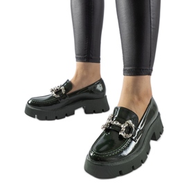 Grønne patent loafers med Cezet rhinsten