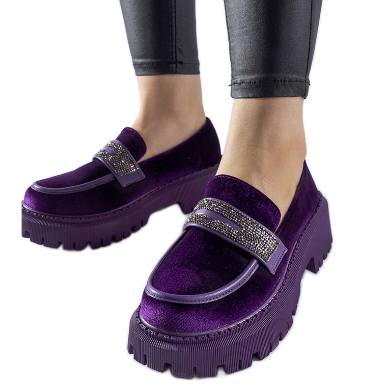 Lilla loafers med rhinsten fra Longuelo violet