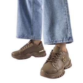 Brune sneakers med massiv sål fra Arpaia