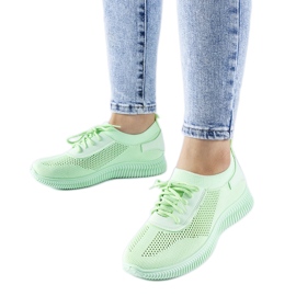 Grønne gennembrudte sneakers fra Pierantonio