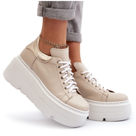 Zazoo 10165 sportssko til kvinder på en massiv platform, beige