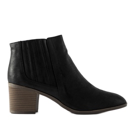 Pyramide sorte slip-on ankelstøvler