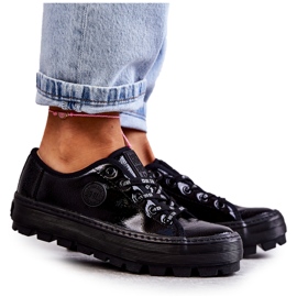 Moderigtige lakerede sneakers Big Star KK274044 Sort