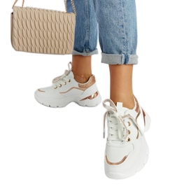 Massive hvide sneakers med euklidiske rhinsten