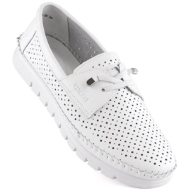 Slip-on sko i gennembrudt læder, hvid Vinceza 7872