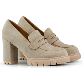 Beige højhælede mokkasiner