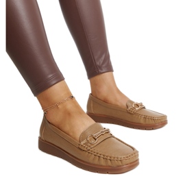 Mørke beige loafers med spænde fra Anisah