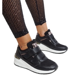 Sorte kile-sneakers med velcrolukning fra Orly