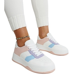 Hvide og lyserøde sneakers med en tykkere Rafida-sål