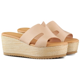 Beige kilesandaler til kvinder