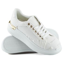 Kvinders sportssko mode, moderigtige beige sportssko til foråret