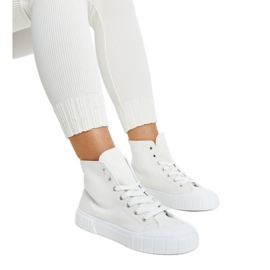Vinka hvide high-top sneakers