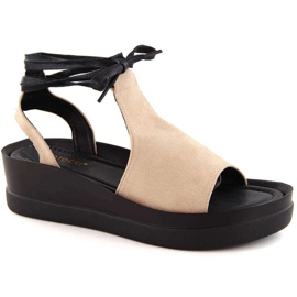 Beige sandaler med snørebånd til kvinder Potocki 21331