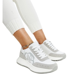 Salimah hvide og grå lædersneakers
