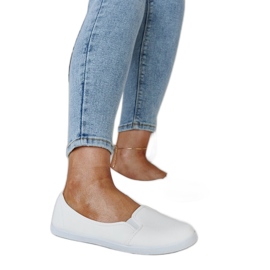 Hvide slip-on sneakers i Wordana øko læder