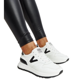 Hvide sneakers med en tyk Cettina-sål