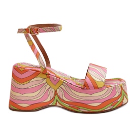 Mønstrede sandaler på en platform og kile Multicolor Wiandia flerfarvet