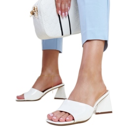 Hvidt patent Andela højhælede flip-flops